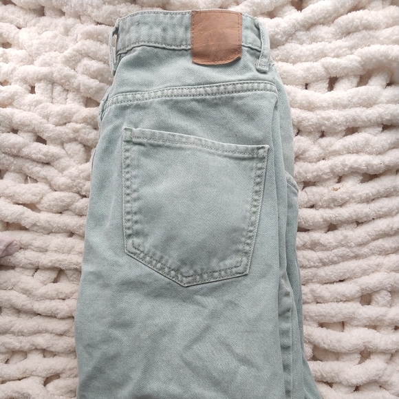 Zara Sea Green Slouchy Jeans with Darts - Picture 2 of 7
